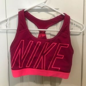 Two piece pink Nike set